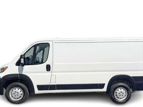 Used 2023 RAM ProMaster 2500 w/ Driver Convenience Group image 1