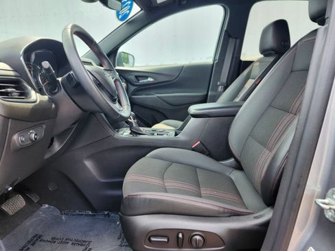 Used 2023 Chevrolet Equinox RS w/ LPO, Floor Liner Package AWD/4WD image 16