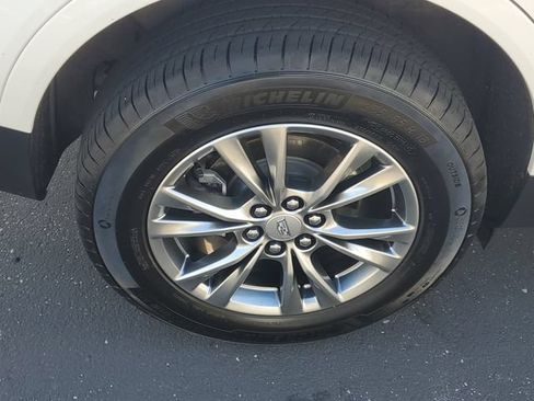 Certified 2023 Cadillac XT5 Premium Luxury FWD image 6