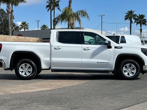Certified 2024 GMC Sierra 1500 SLE image 3