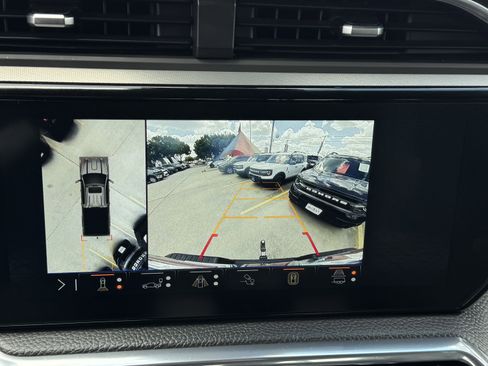 Used 2024 GMC Sierra 2500 Denali w/ Denali Reserve Package image 26