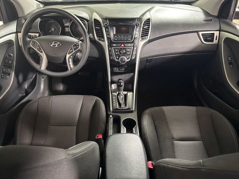 Used 2016 Hyundai Elantra GT FWD image 21