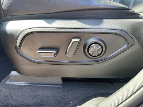 Used 2023 Jeep Grand Cherokee 30th Anniversary image 14