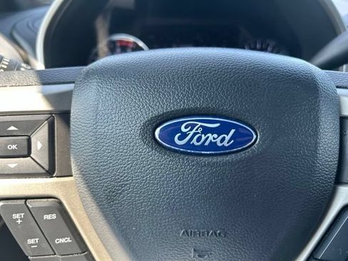 Used 2022 Ford F250 Lariat w/ Lariat Value Package AWD/4WD image 32