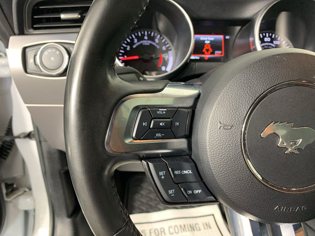 Used 2022 Ford Mustang Premium RWD image 21