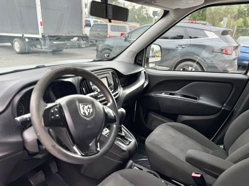 Used 2018 RAM ProMaster City Tradesman FWD image 9