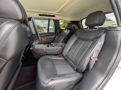 Used 2023 Land Rover Range Rover Autobiography AWD/4WD image 15