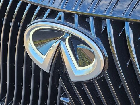 New 2026 INFINITI QX80 Autograph w/ Premium Cargo Package image 9
