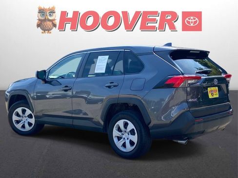 Used 2024 Toyota RAV4 LE FWD image 8