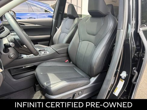 Certified 2026 INFINITI QX60 Luxe w/ Cargo Package FWD image 29