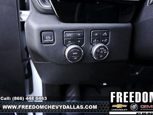 New 2025 GMC Sierra 2500 SLT w/ Texas SLT Premium Package image 28