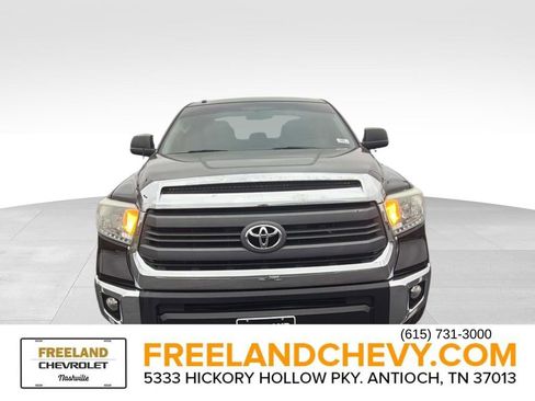 Used 2015 Toyota Tundra SR5 image 9