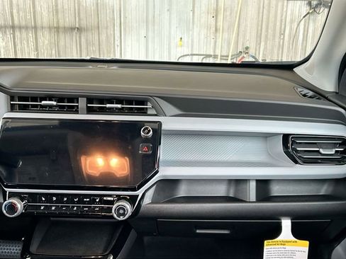 New 2027 Chevrolet Bolt LT w/ Comfort Package FWD image 26