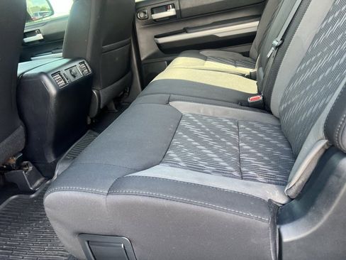Used 2018 Toyota Tundra SR5 image 23