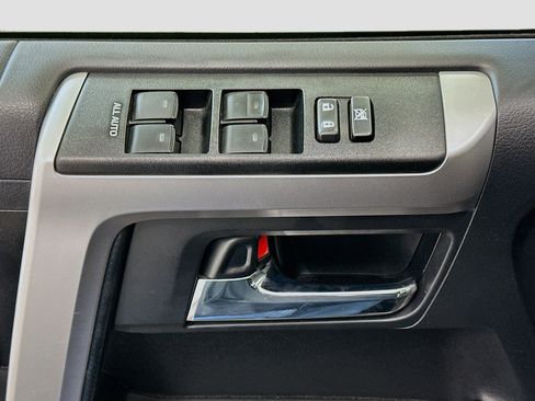 Used 2024 Toyota 4Runner SR5 image 15