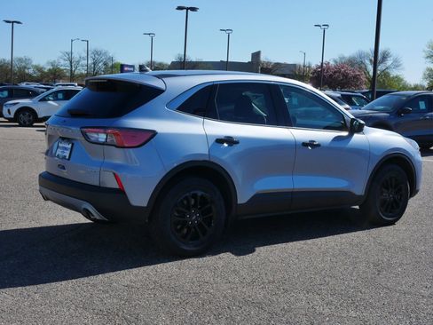 Certified 2022 Ford Escape SE AWD/4WD image 6