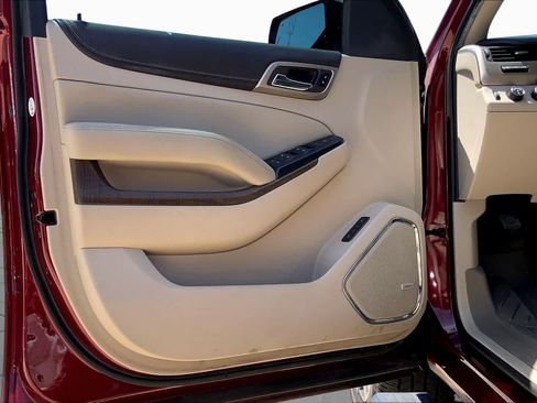 Used 2018 GMC Yukon Denali w/ Denali Ultimate Package AWD/4WD image 22