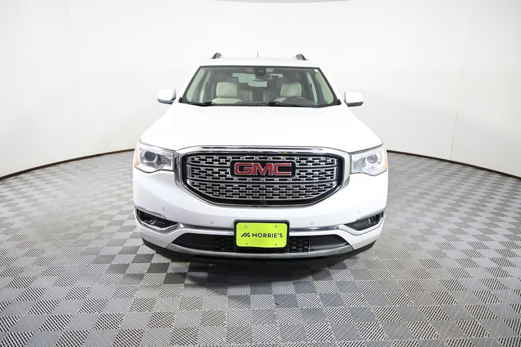 Used 2018 GMC Acadia Denali w/ Technology Package AWD/4WD image 10