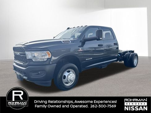 Used 2022 RAM 3500 Tradesman w/ Max Tow Package image 1