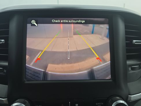 Used 2021 RAM 3500 Big Horn w/ Level 2 Equipment Group image 28