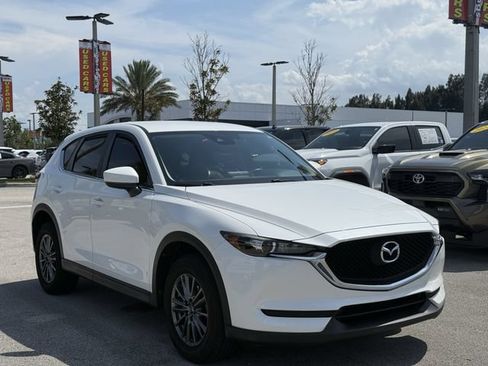 Used 2019 MAZDA CX-5 Sport FWD image 4