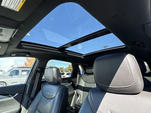 Certified 2025 Cadillac XT5 Premium Luxury image 22