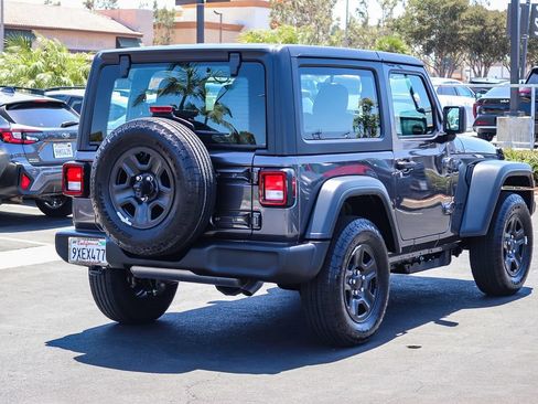 Used 2026 Jeep Wrangler Sport AWD/4WD image 5