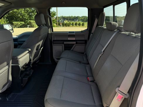 Used 2020 Ford F150 XLT w/ Equipment Group 302A Luxury AWD/4WD image 28
