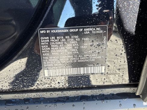 New 2026 Volkswagen ID.4 Pro image 26