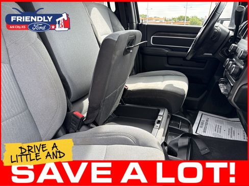 Used 2024 RAM 2500 Big Horn AWD/4WD image 26