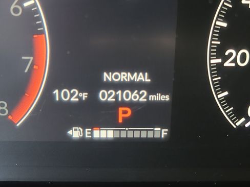Used 2024 Honda Pilot EX-L image 24