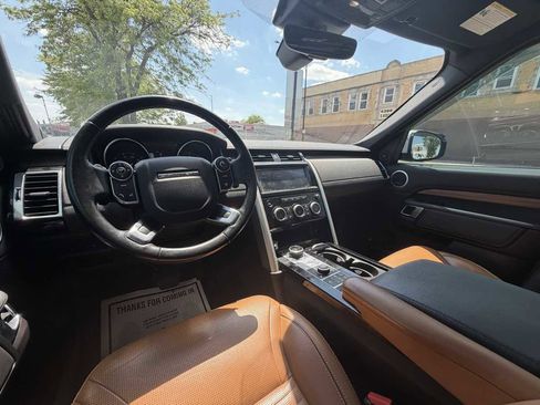 Used 2017 Land Rover Discovery HSE AWD/4WD image 20