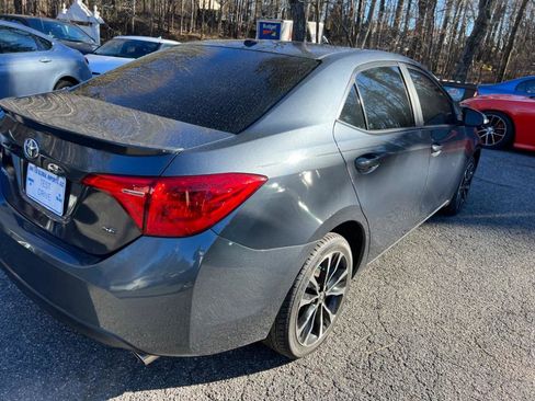 Used 2019 Toyota Corolla SE image 5