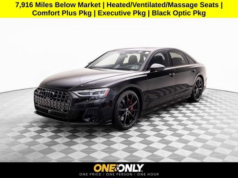 Used 2022 Audi S8 image 1