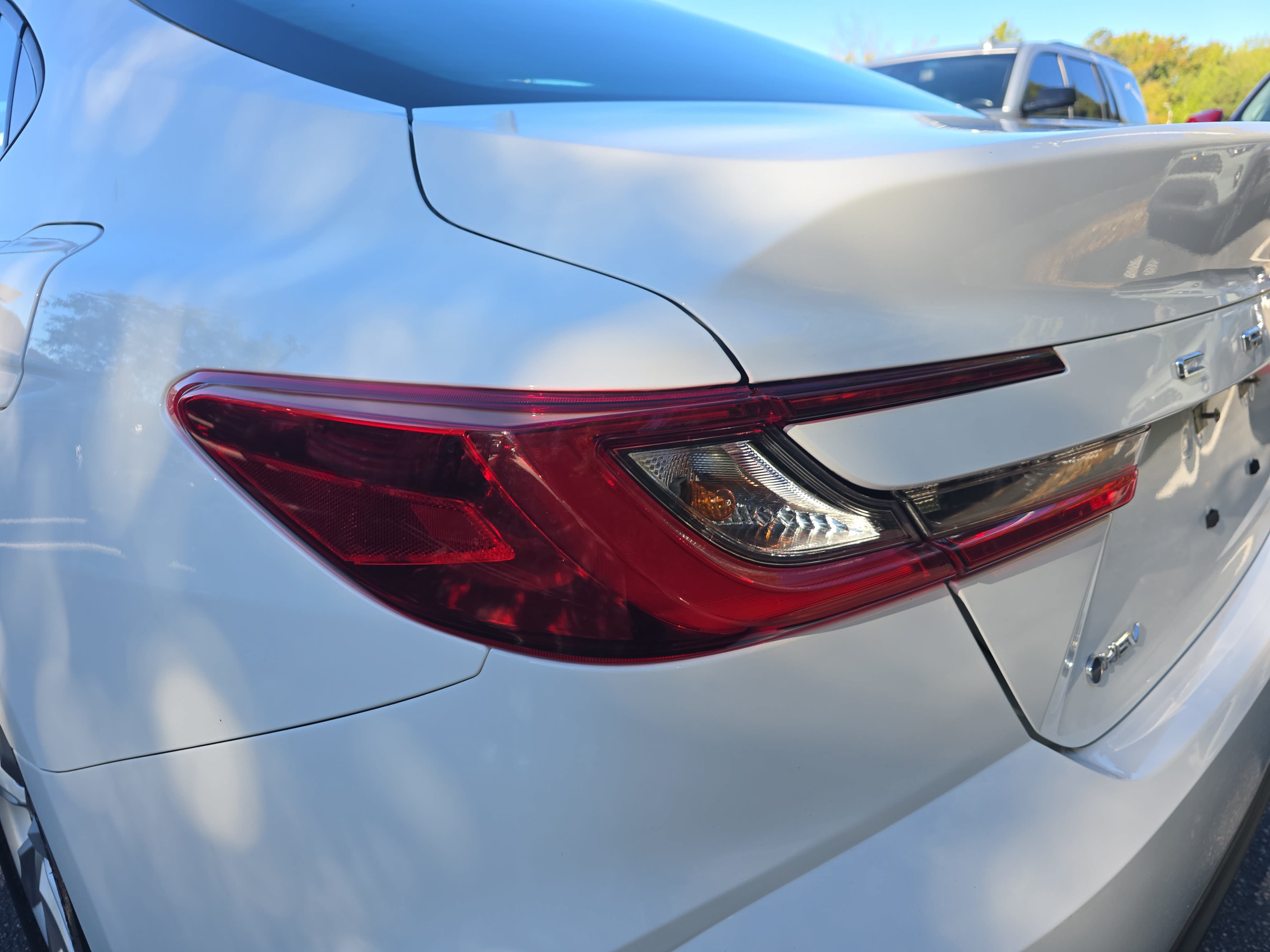 Used 2025 Toyota Camry LE FWD image 33