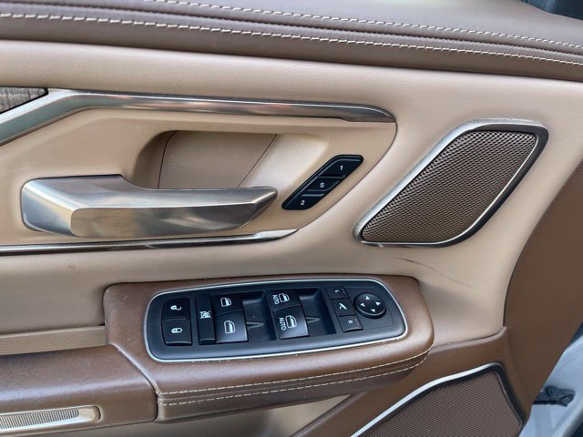 Used 2019 RAM 1500 Laramie Longhorn AWD/4WD image 14