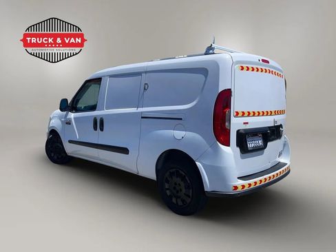 Used 2017 RAM ProMaster City Tradesman SLT w/ Rear Back-up Camera Group FWD image 4