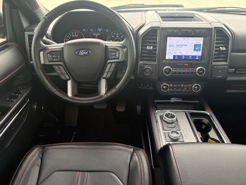 Used 2021 Ford Expedition Limited AWD/4WD image 9