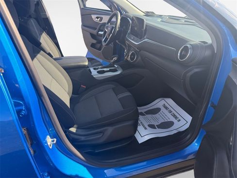 Certified 2025 Chevrolet Blazer LT image 26