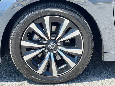 Used 2023 Honda Civic EX image 11