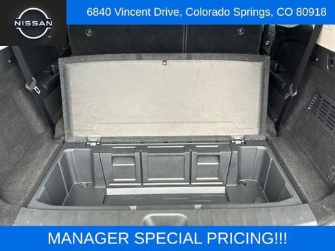 Used 2024 Nissan Pathfinder SV FWD image 32