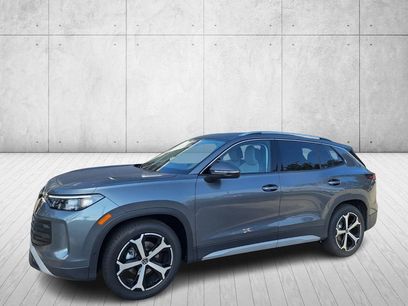 New 2026 Volkswagen Tiguan SE