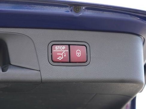 Used 2020 Mercedes-Benz GLC 300 image 45
