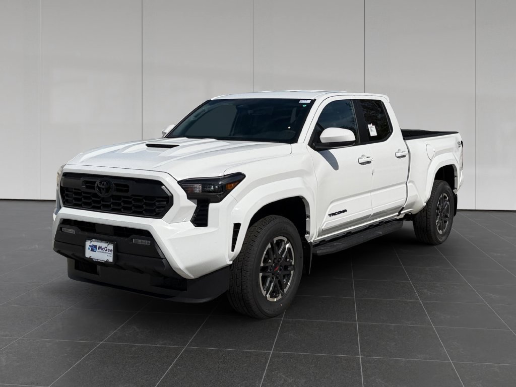 Used 2026 Toyota Tacoma TRD Sport AWD/4WD image 1