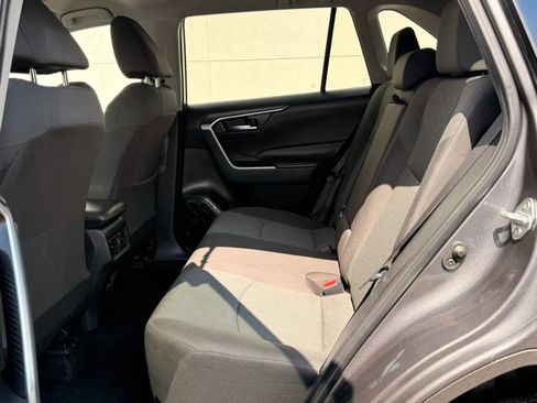 Used 2024 Toyota RAV4 XLE FWD image 13