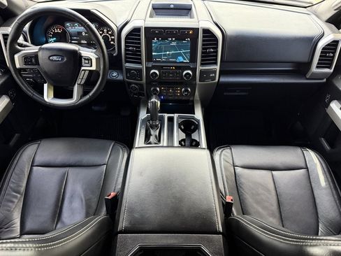 Used 2018 Ford F150 Lariat w/ Equipment Group 502A Luxury image 10