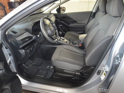 Used 2024 Subaru Crosstrek 2.0i image 18