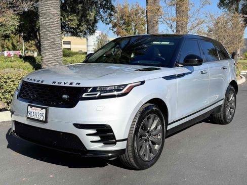 Used 2020 Land Rover Range Rover Velar R-Dynamic S image 31