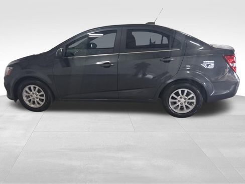 Used 2020 Chevrolet Sonic LT FWD image 9