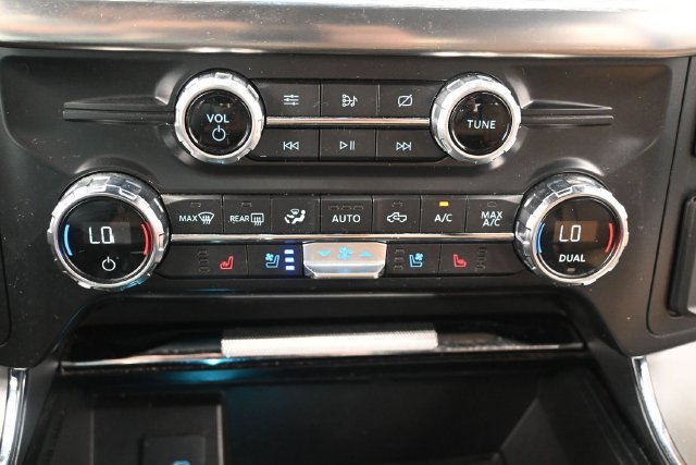 Certified 2021 Ford F150 Lariat w/ Trailer Tow Package AWD/4WD image 11